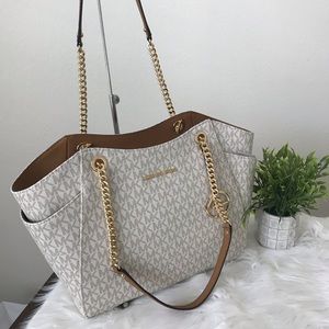 Michael Kors jet set large chain shoulder tote bag